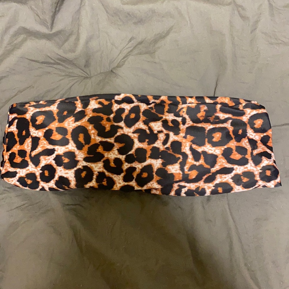 SHEIN Cheetah/Leopard print bandeau bikini top